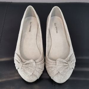 Spring brand women's flats